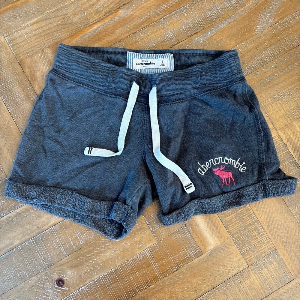 Abercrombie Kids Terry Fleece Gray Sweat Shorts Girls Size Small Y2K Style Retro
